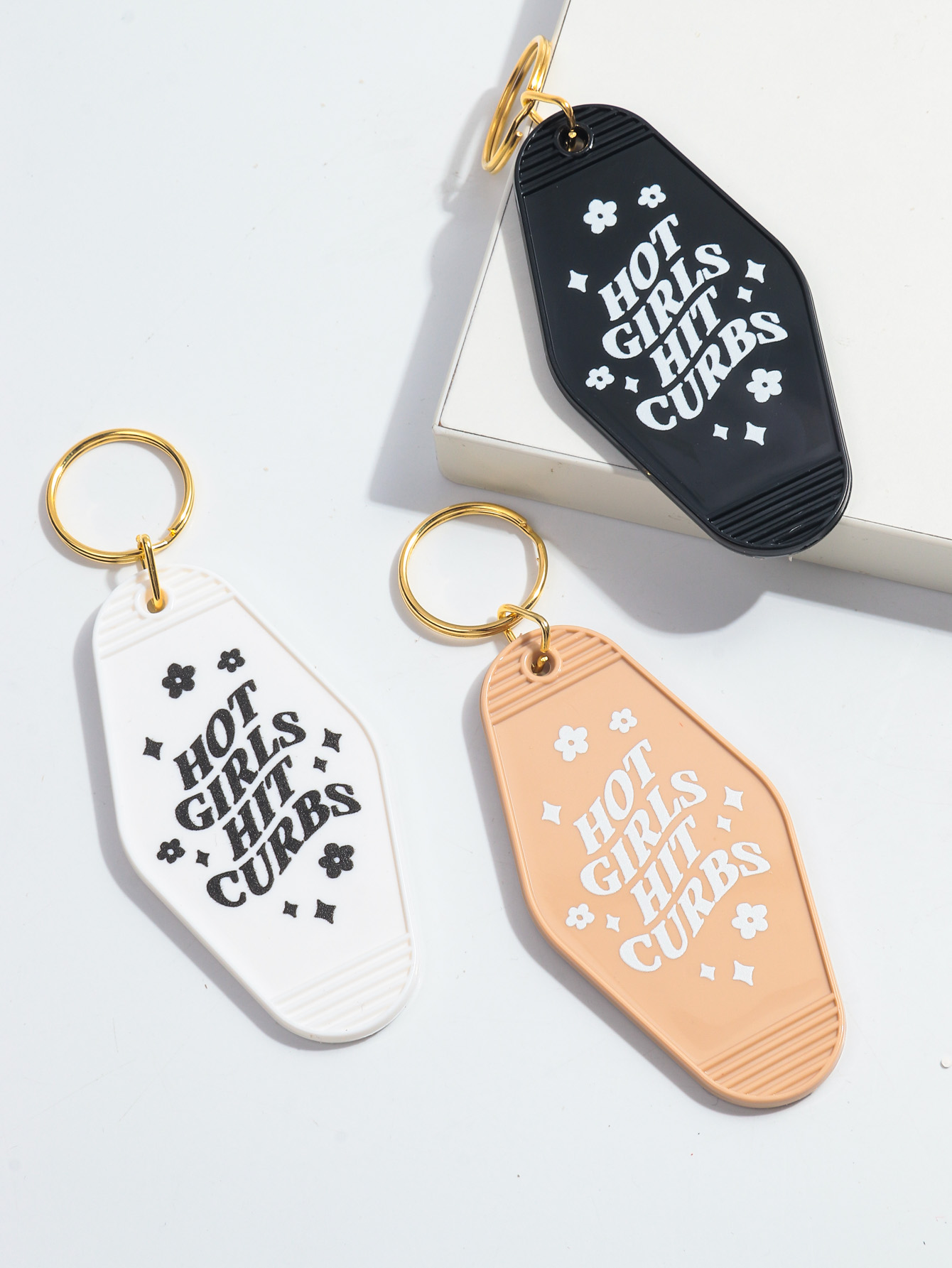 FishSheep Trendy Letters Charm - đánh giá và giá Resin Art Alphabet